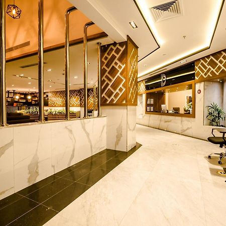 White Diamond Hotel Sari Jeddah Exterior photo