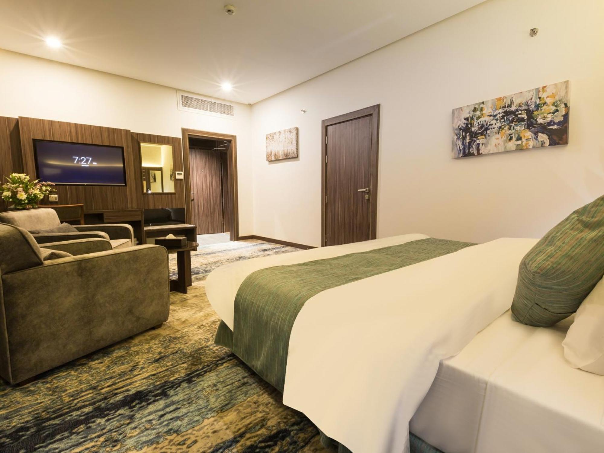 White Diamond Hotel Sari Jeddah Exterior photo