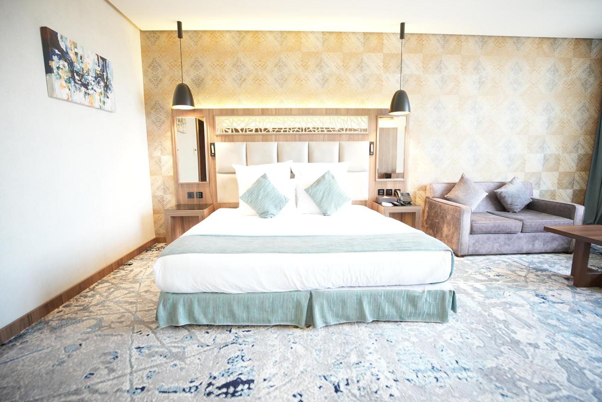 White Diamond Hotel Sari Jeddah Exterior photo